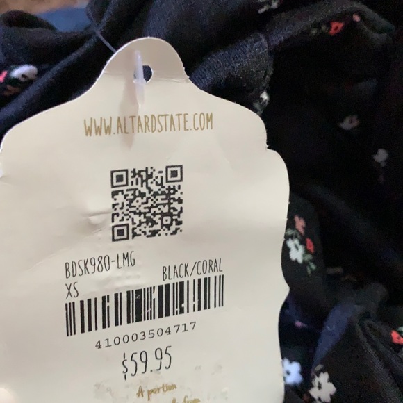 Altar’d State mini wrap skirt Sz XS - Picture 5 of 5